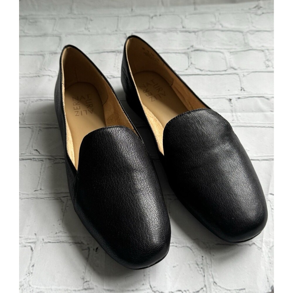 Naturalizer Women's Emiline Slip-On Leather Loafers Shoes Size 7  NEW